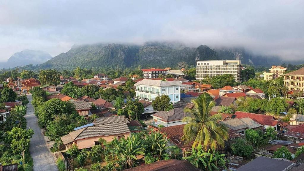 Vang Vieng Topview Hotel Buitenkant foto